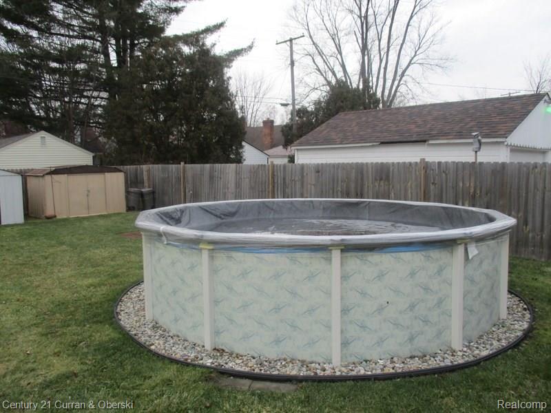 192 Amherst Street Inkster, MI 48141 - Photo 25 of 36 IMG_0479.JPG