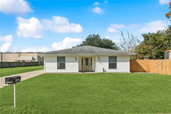 $249,000 | 3622 Buffon Street, Chalmette, LA 70043