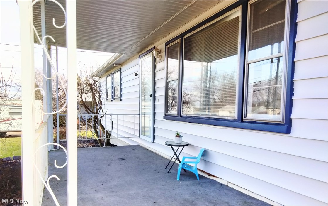 3889 Burkey Road Youngstown, OH 44515 - Photo 3 of 34 Gallery Image 3