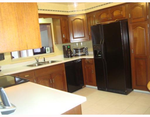 604 Harrison City Road Trafford, PA 15085 - Photo 6 of 18 Kitchen. Clean and Bright Eat In Dream Kitchen offers and abundance of cabinetry and Popular U-Shape Counter Plan