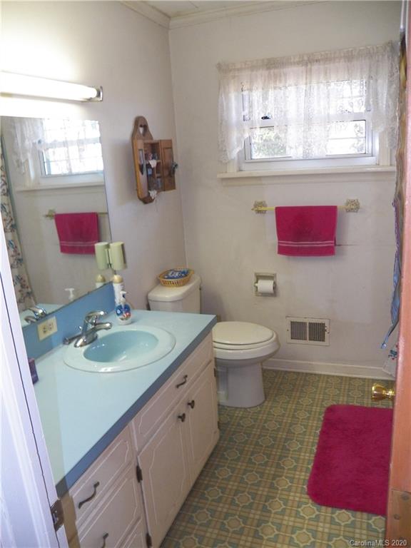 2823 Buffalo Shoals Road Newton, NC 28658 - Photo 6 of 8 Gallery Image 6