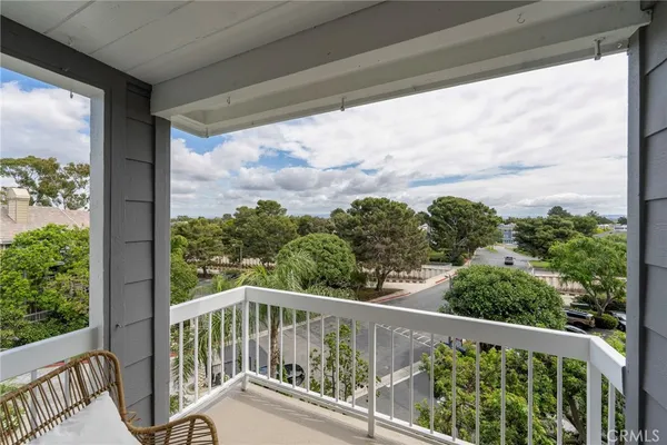 $625,000 | 20301 Bluffside Circle, Unit 315, Huntington Beach, CA 92646
