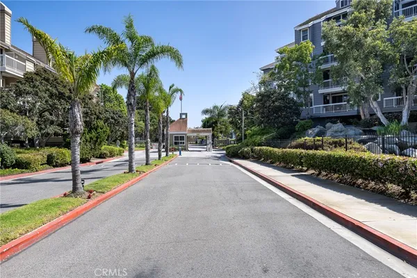 $625,000 | 20301 Bluffside Circle, Unit 315, Huntington Beach, CA 92646