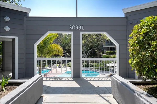 $625,000 | 20301 Bluffside Circle, Unit 315, Huntington Beach, CA 92646