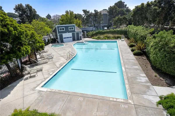 $625,000 | 20301 Bluffside Circle, Unit 315, Huntington Beach, CA 92646