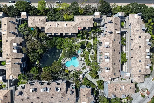 $625,000 | 20301 Bluffside Circle, Unit 315, Huntington Beach, CA 92646