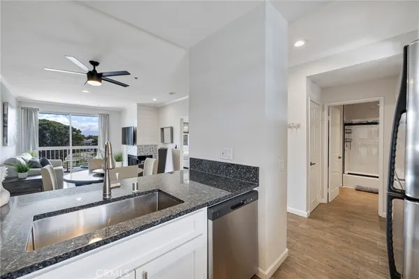 $625,000 | 20301 Bluffside Circle, Unit 315, Huntington Beach, CA 92646