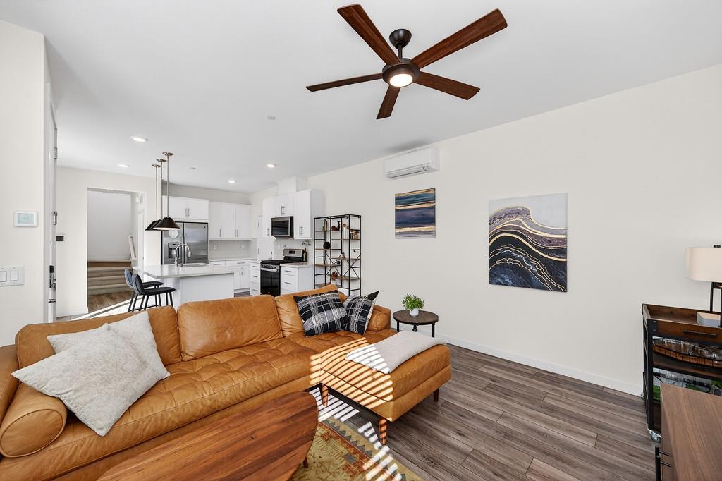 218 Box Lane Sacramento, CA 95818 - Photo 13 of 36