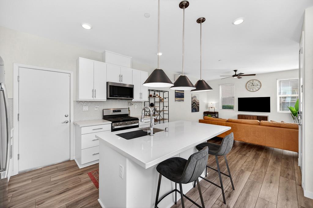 218 Box Lane Sacramento, CA 95818 - Photo 16 of 36