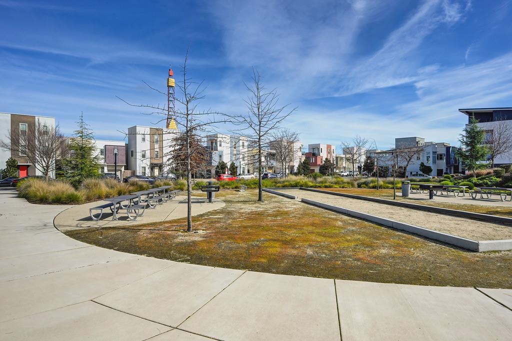 218 Box Lane Sacramento, CA 95818 - Photo 33 of 36