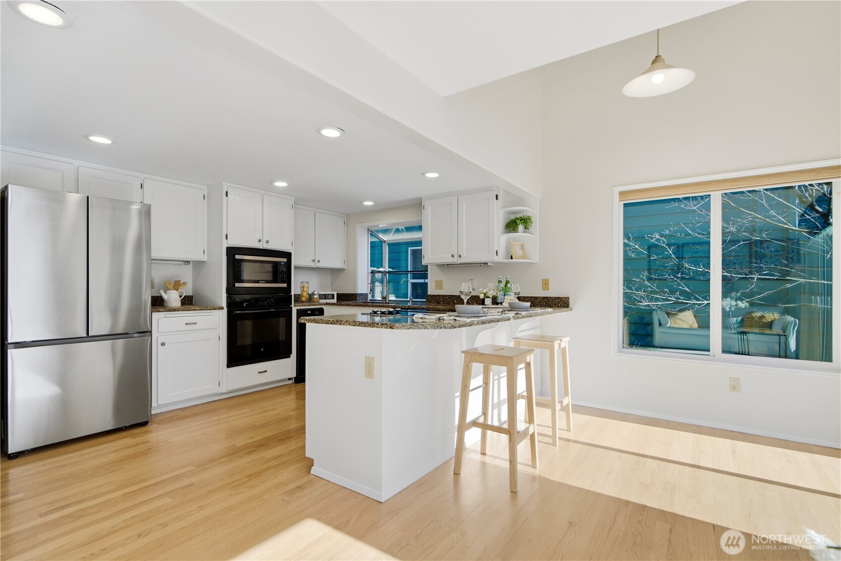 2401 North 65th Street Seattle, WA 98103 - Photo 11 of 28