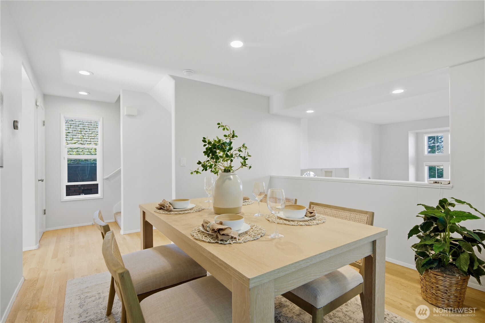 2401 North 65th Street Seattle, WA 98103 - Photo 10 of 28