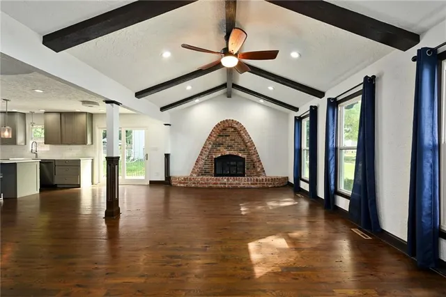 $399,000 | 1100 Johnston Drive, Raymore, MO 64083