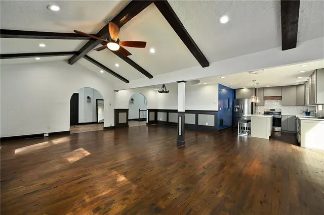 $399,000 | 1100 Johnston Drive, Raymore, MO 64083