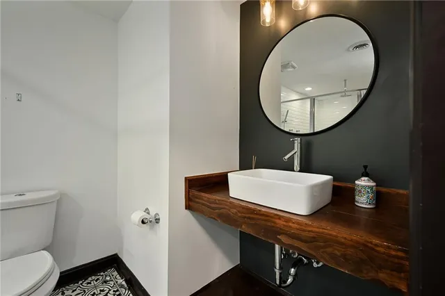 $399,000 | 1100 Johnston Drive, Raymore, MO 64083