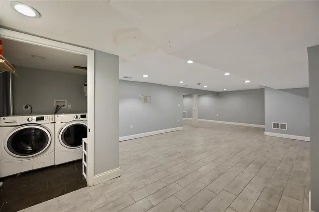 $399,000 | 1100 Johnston Drive, Raymore, MO 64083