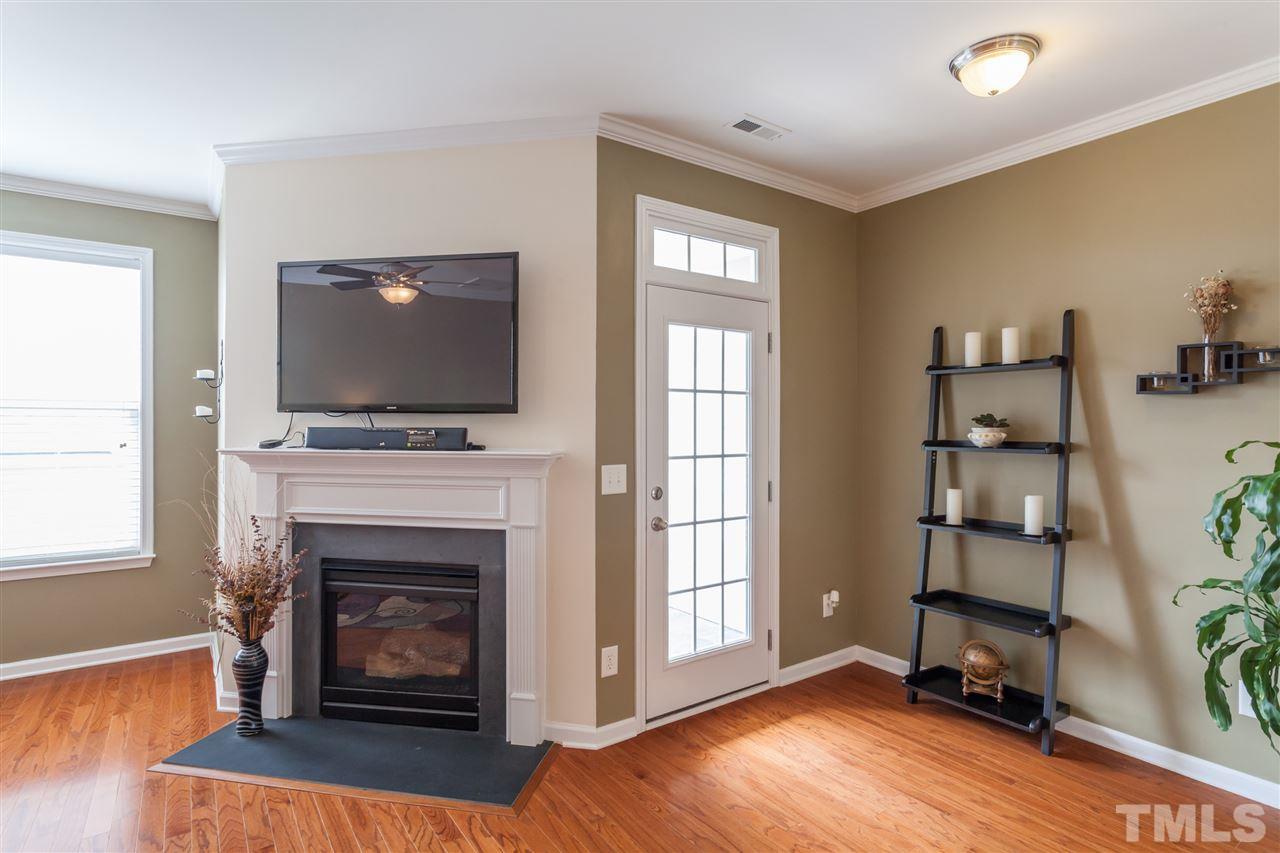 9236 Wooden Road Raleigh, NC 27617 - Photo 10 of 25 Gallery Image 10