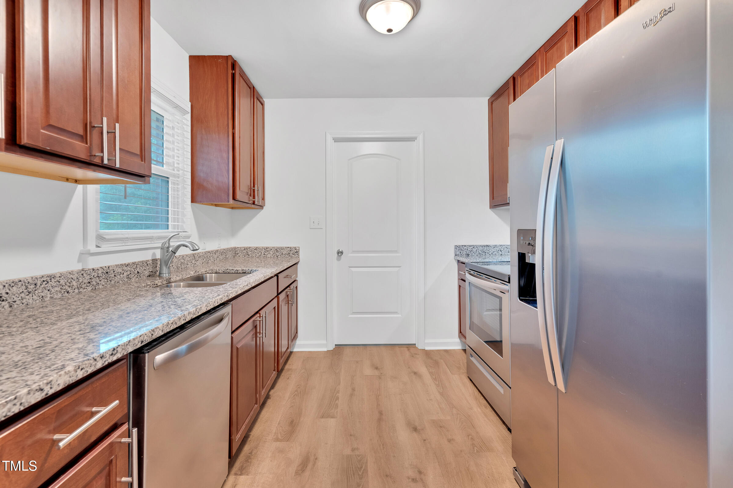 1804 Charles Street Raleigh, NC 27610 - Photo 4 of 15 Kithchen