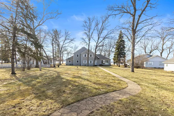 $2,300,000 | 51292 Pelican Point Drive, Detroit Lakes, MN 56501