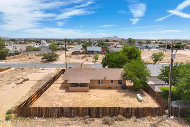 a view of a terrace with sky view
