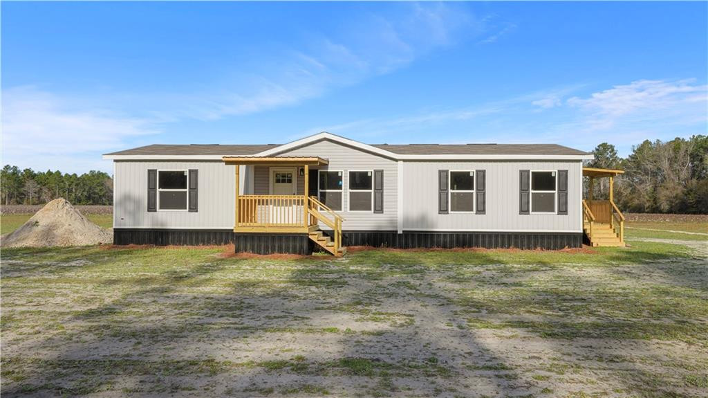 128 Three C Road Jesup, GA 31545 - Photo 1 of 29