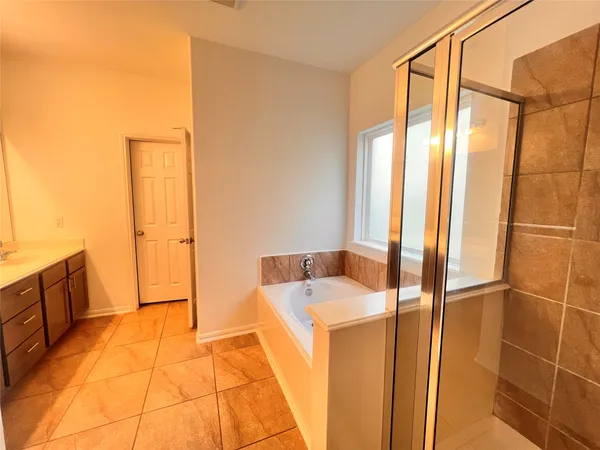 $2,800 | 23431 Breckenridge Dale Lane, Spring, TX 77373