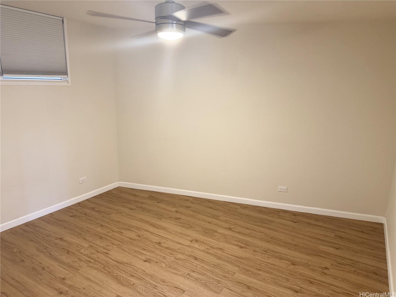 469 Ena Road, Unit 2103 Honolulu, HI 96815 - Photo 9 of 22 Bedroom #2 is large and also features an ensuite bathroom.