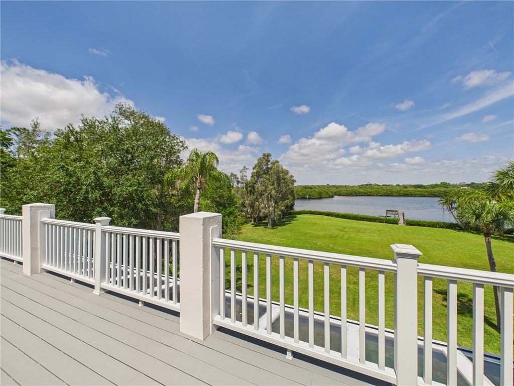 12765 Roseland Road Sebastian, FL 32958 - Photo 6 of 36