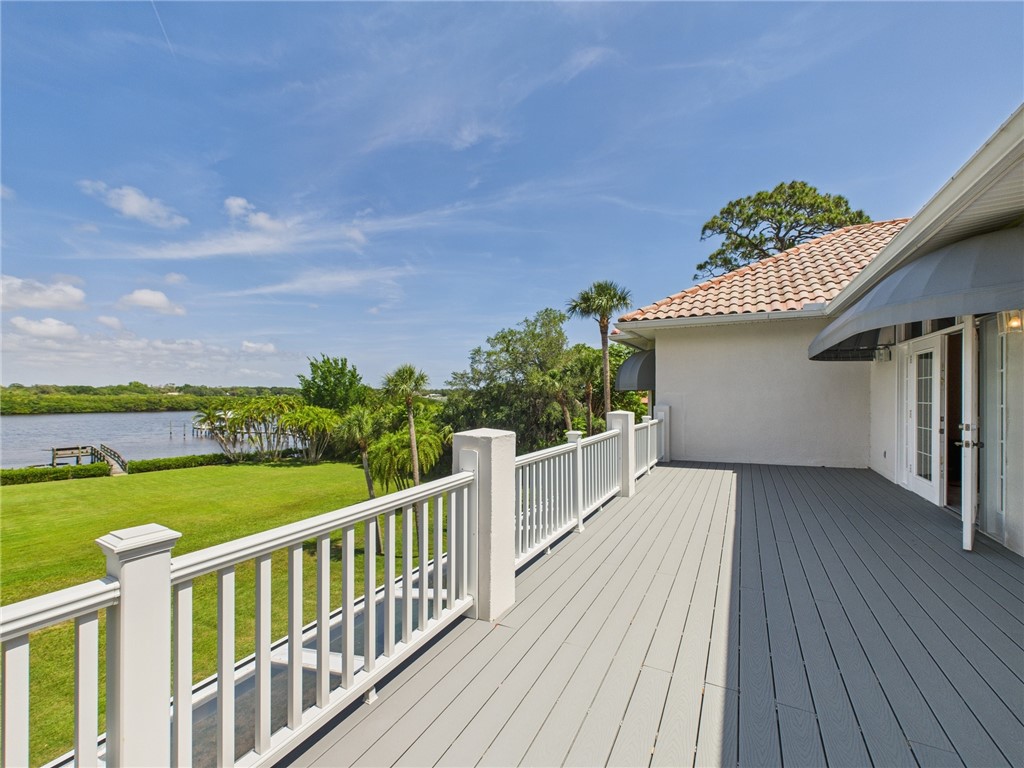 12765 Roseland Road Sebastian, FL 32958 - Photo 8 of 36