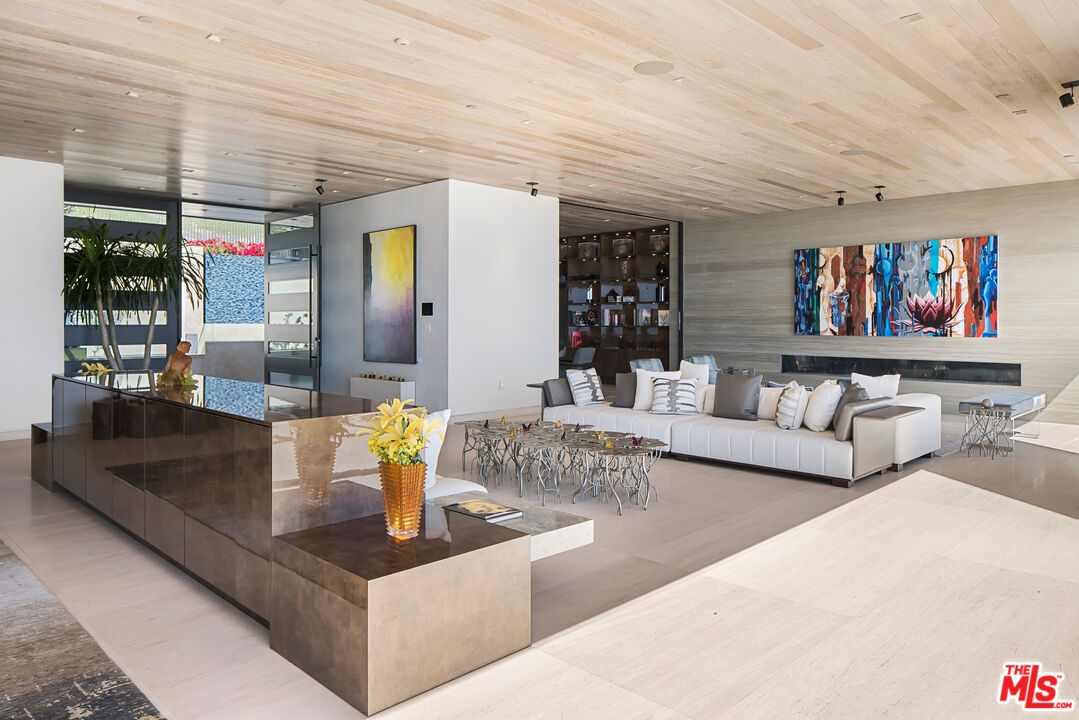 5046 Carbon Beach Terrace Malibu, CA 90265 - Photo 14 of 75