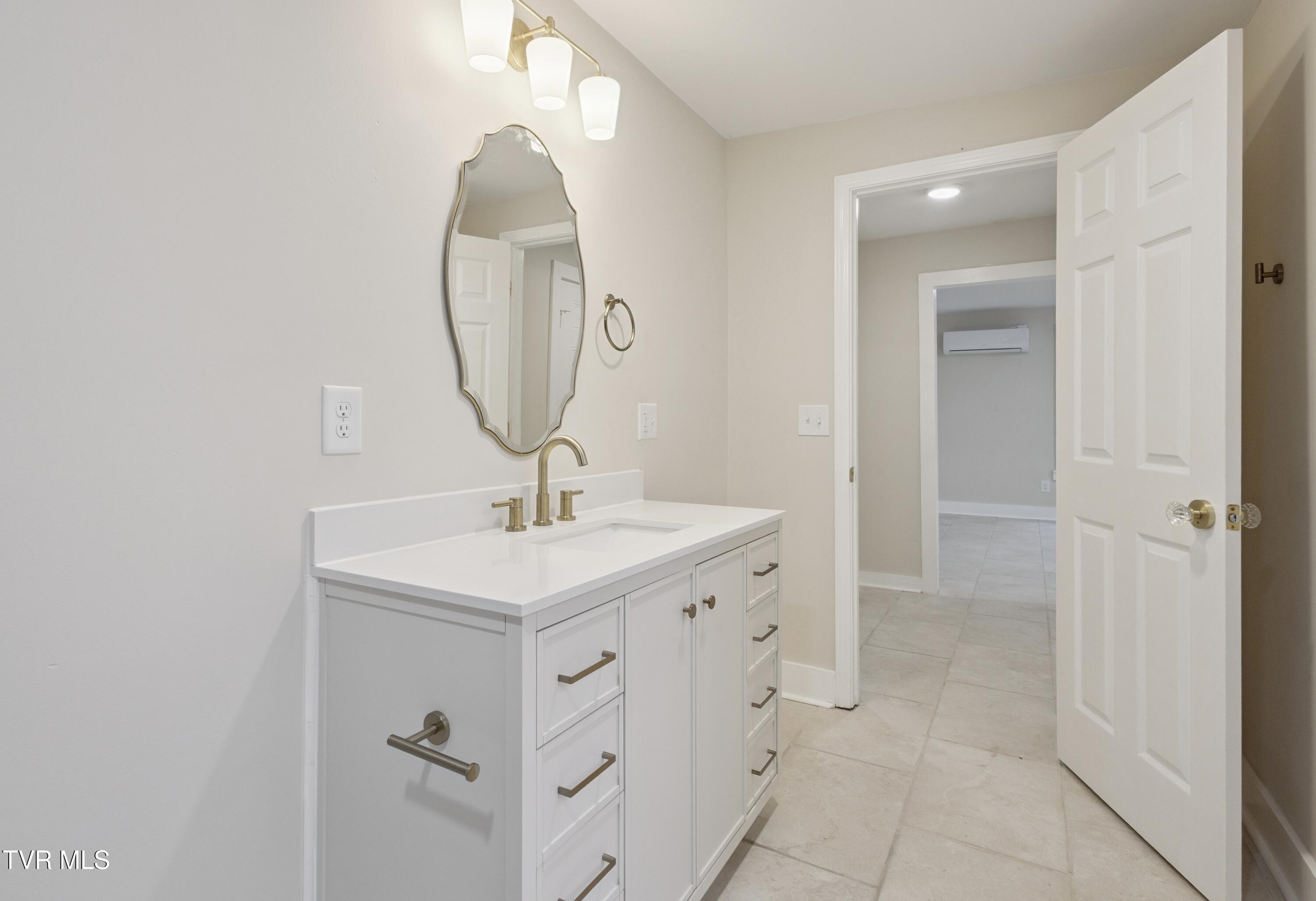 630 Artrip Road Cleveland, VA 24225 - Photo 10 of 43 IMG_0352