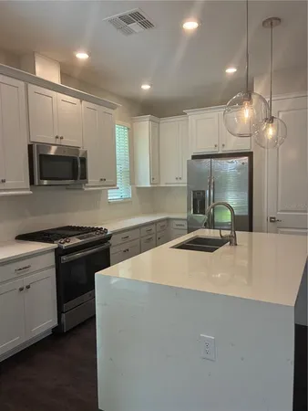 $2,800 | 5134 San Martino Drive, Wesley Chapel, FL 33543