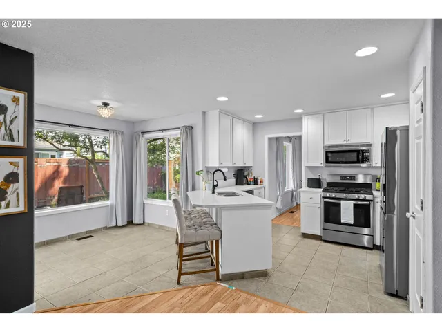 $465,000 | 42015 Northwest Buckshire Street, Banks, OR 97106