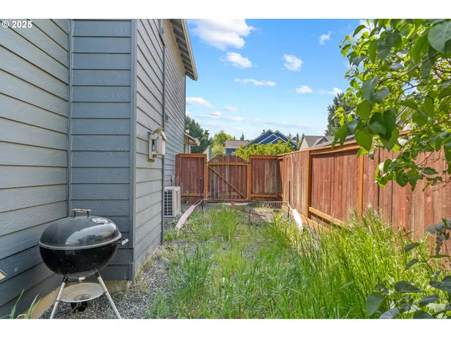 $465,000 | 42015 Northwest Buckshire Street, Banks, OR 97106