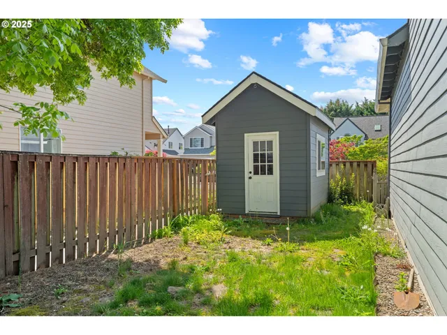 $465,000 | 42015 Northwest Buckshire Street, Banks, OR 97106