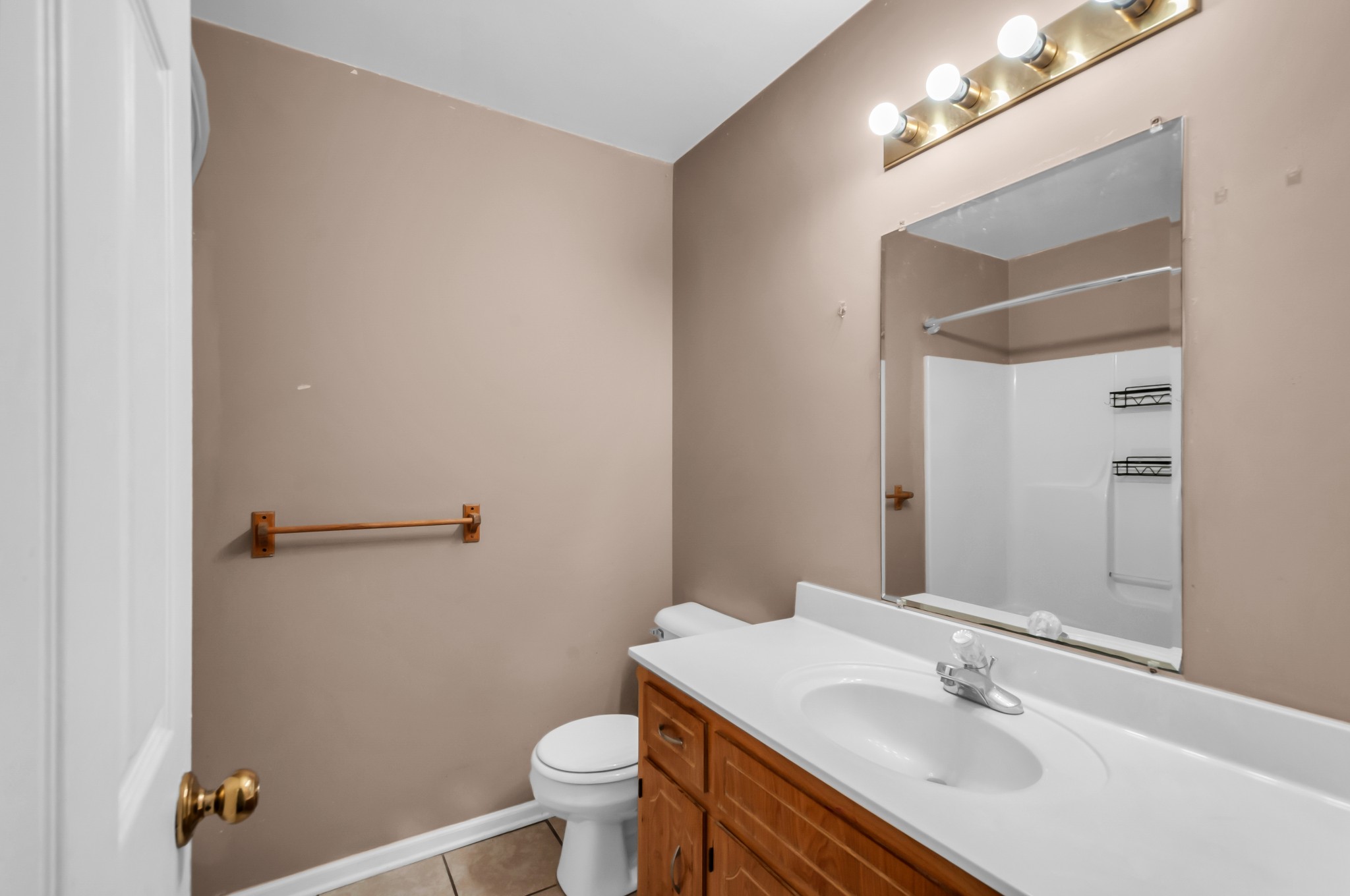 284 Raleigh Drive, Unit B Clarksville, TN 37043 - Photo 13 of 20