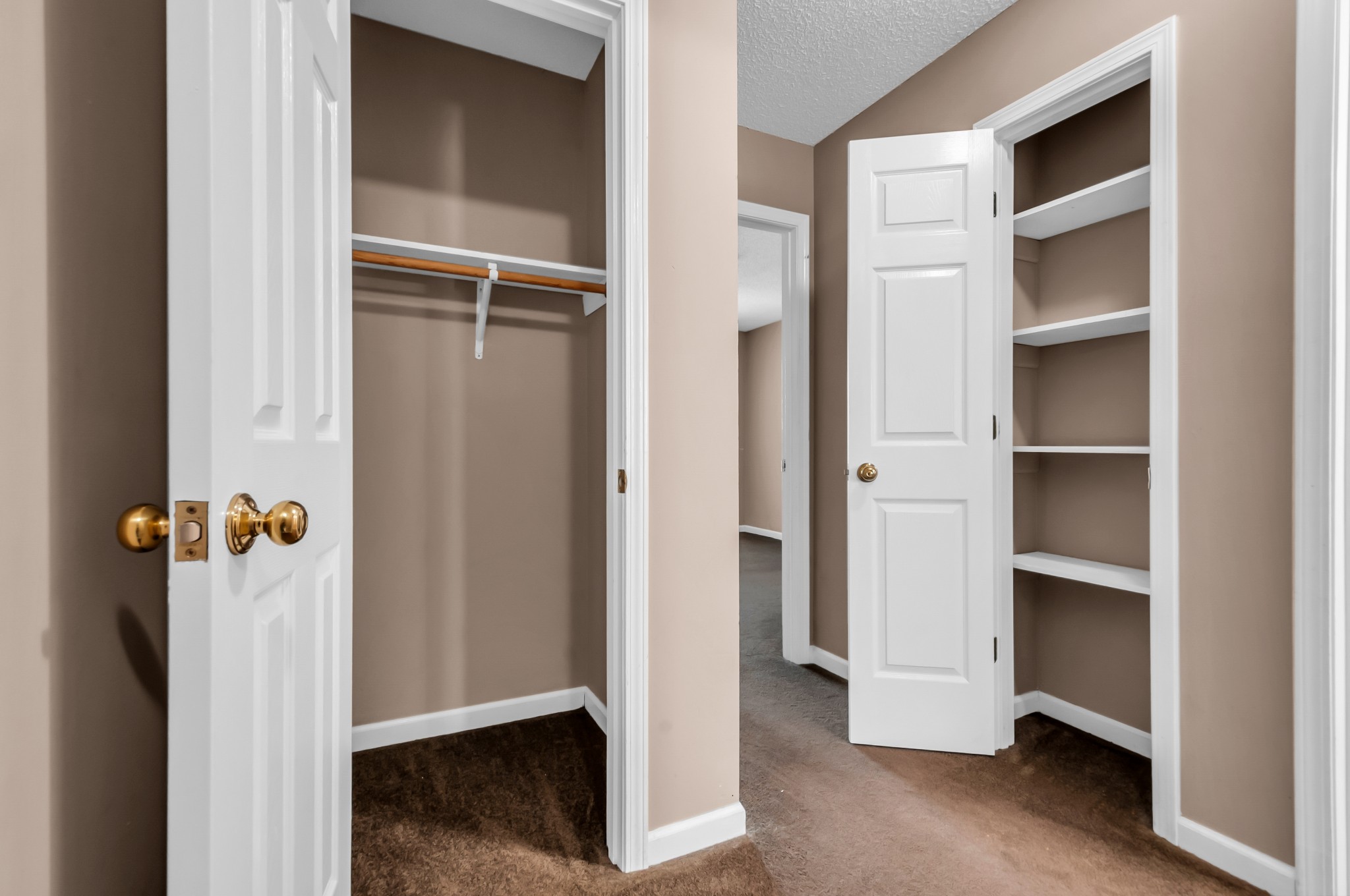 284 Raleigh Drive, Unit B Clarksville, TN 37043 - Photo 14 of 20
