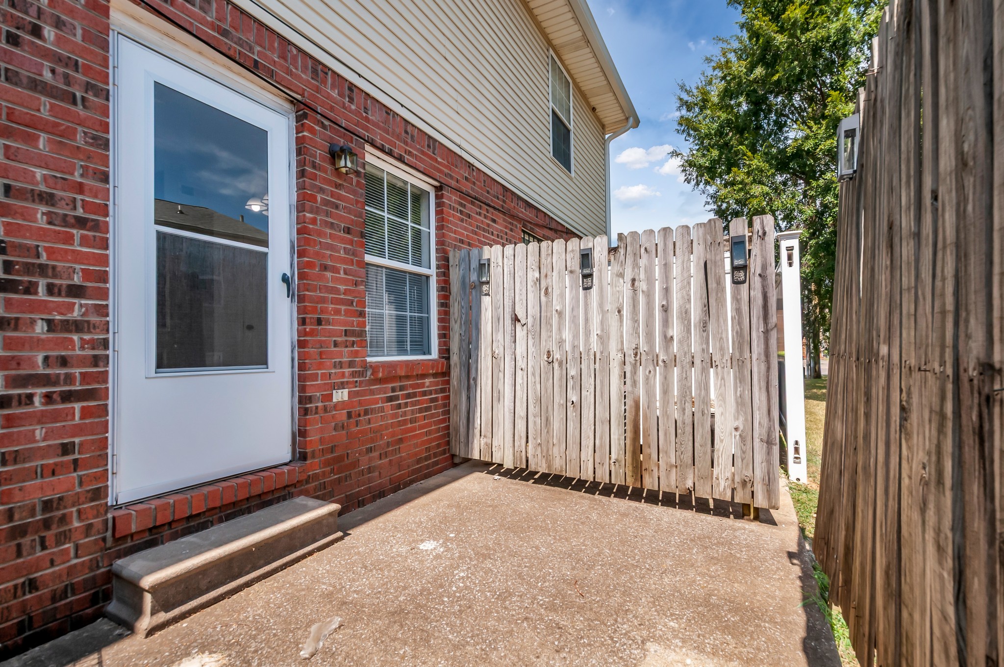284 Raleigh Drive, Unit B Clarksville, TN 37043 - Photo 19 of 20