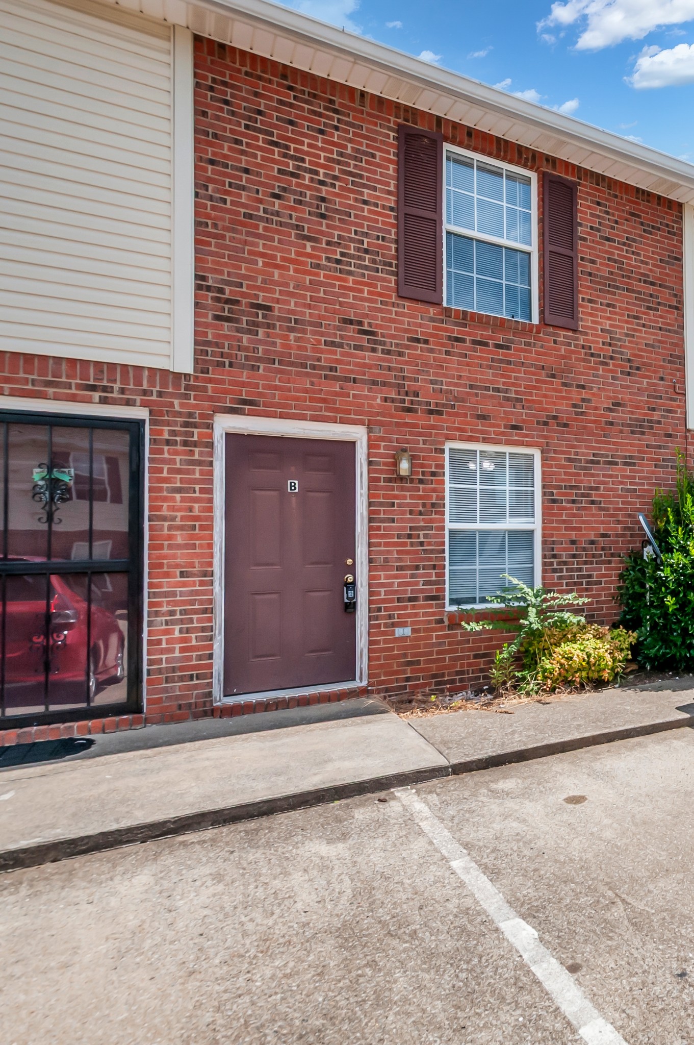 284 Raleigh Drive, Unit B Clarksville, TN 37043 - Photo 20 of 20