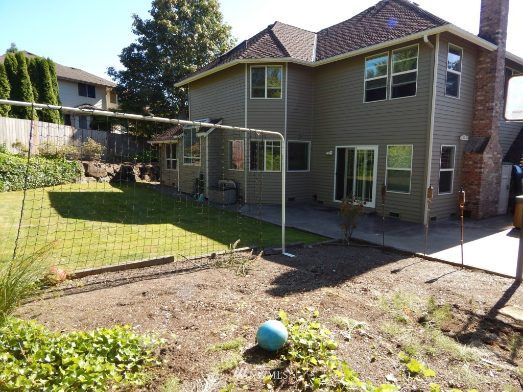 16410 122nd Place Northeast Bothell, WA 98011 - Photo 3 of 23