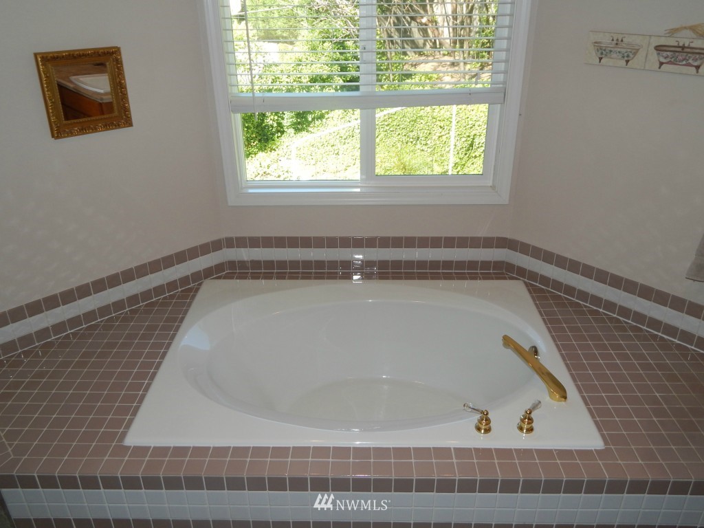 16410 122nd Place Northeast Bothell, WA 98011 - Photo 21 of 23