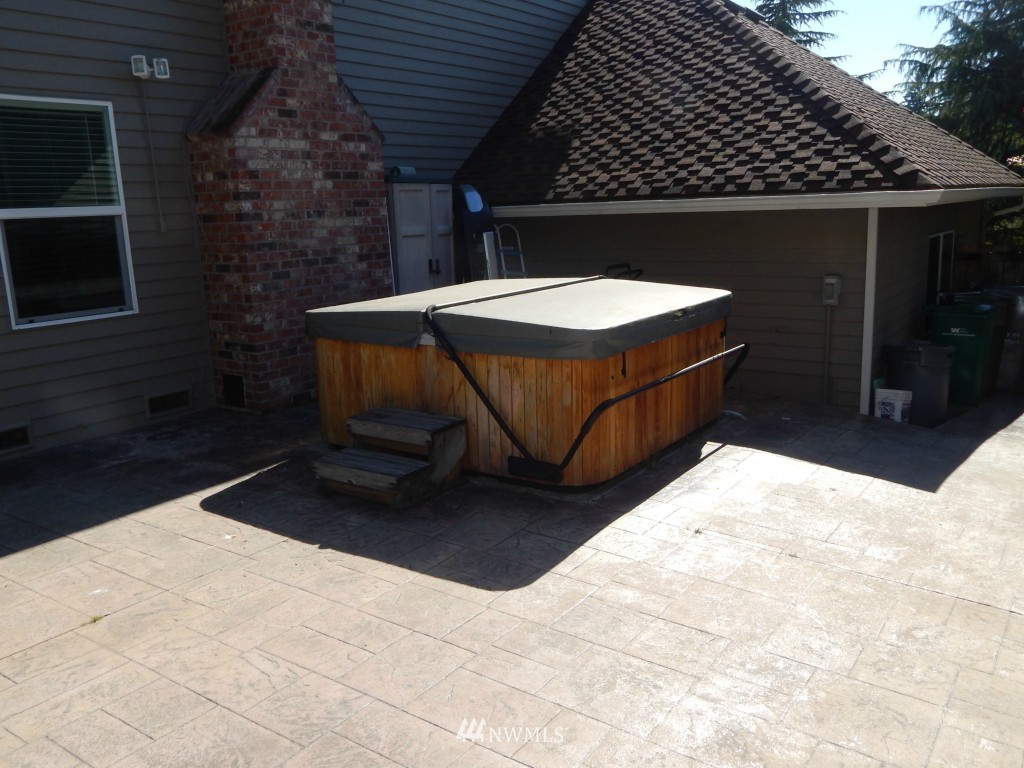 16410 122nd Place Northeast Bothell, WA 98011 - Photo 7 of 23