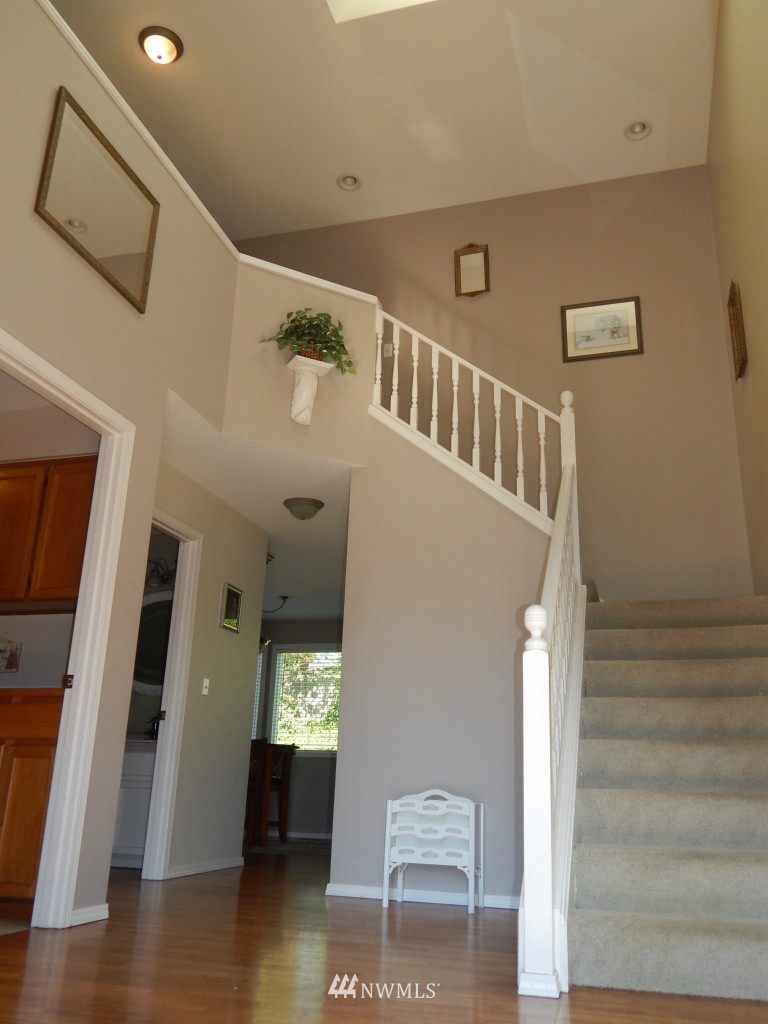 16410 122nd Place Northeast Bothell, WA 98011 - Photo 9 of 23
