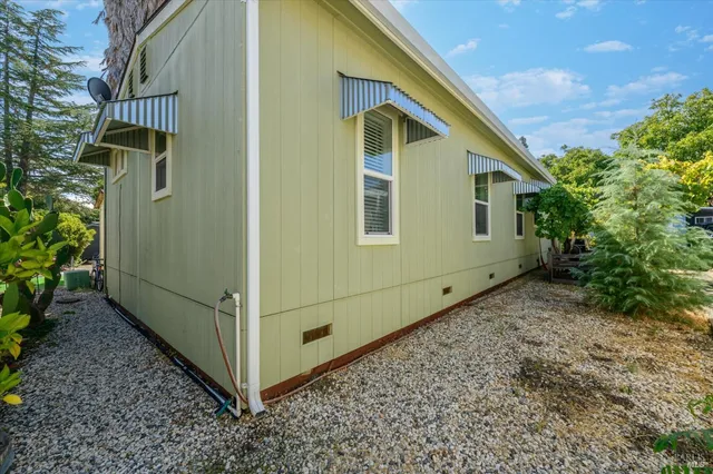 $350,000 | 2412 Foothill Boulevard, Unit 42, Calistoga, CA 94515