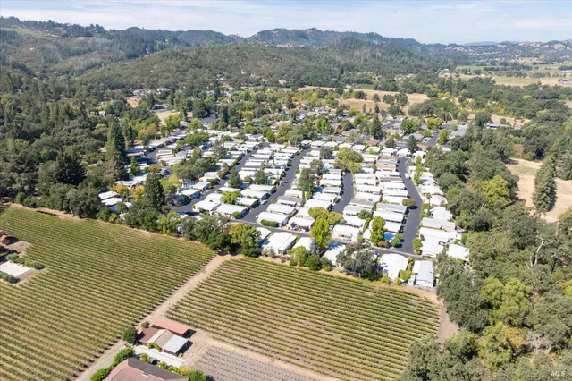 $350,000 | 2412 Foothill Boulevard, Unit 42, Calistoga, CA 94515