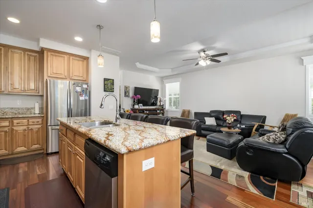 $350,000 | 2412 Foothill Boulevard, Unit 42, Calistoga, CA 94515