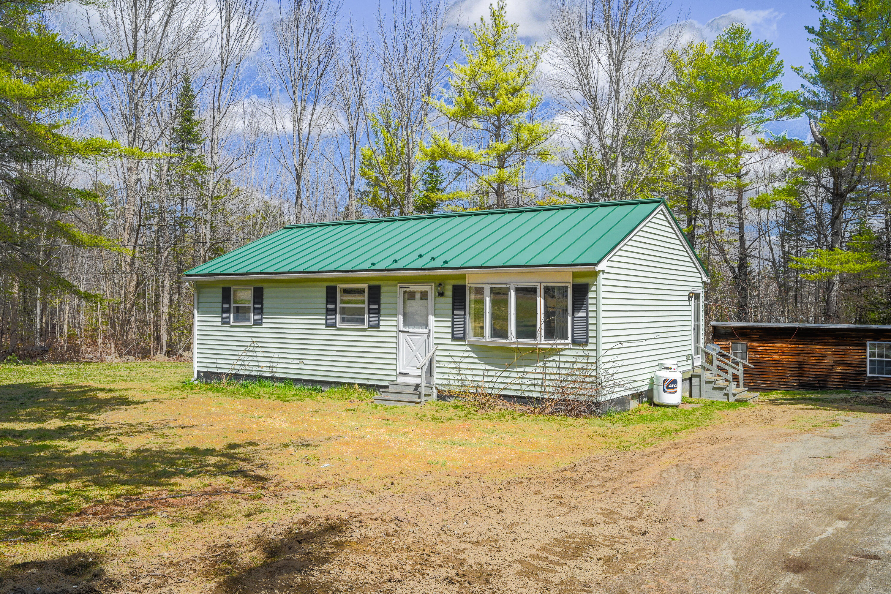 608 Norridgewock Road Fairfield, ME 04937 - Photo 11 of 31 109917gr-112