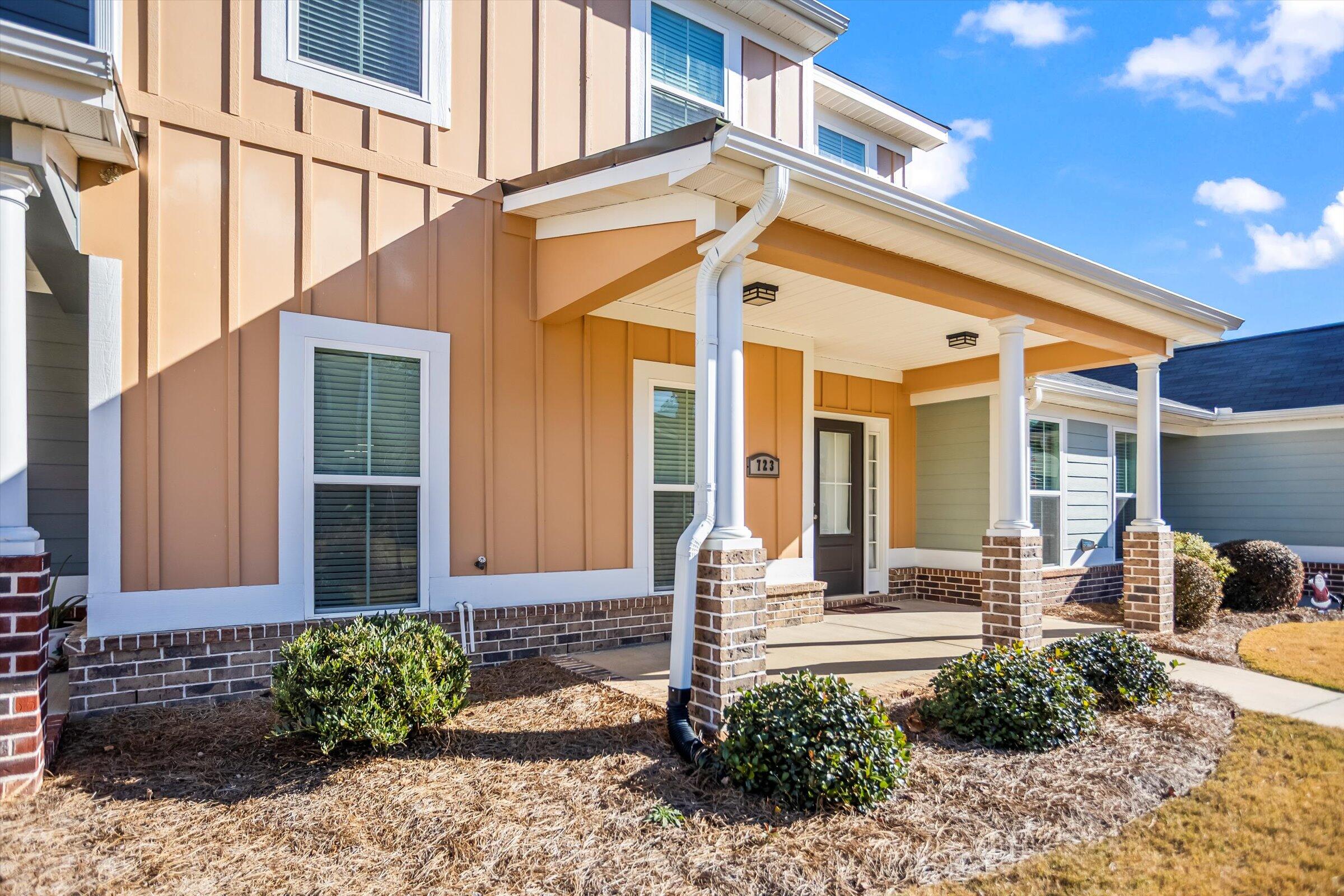 723 Padfield Run Aiken, SC 29803 - Photo 2 of 35 02-4G7A4006
