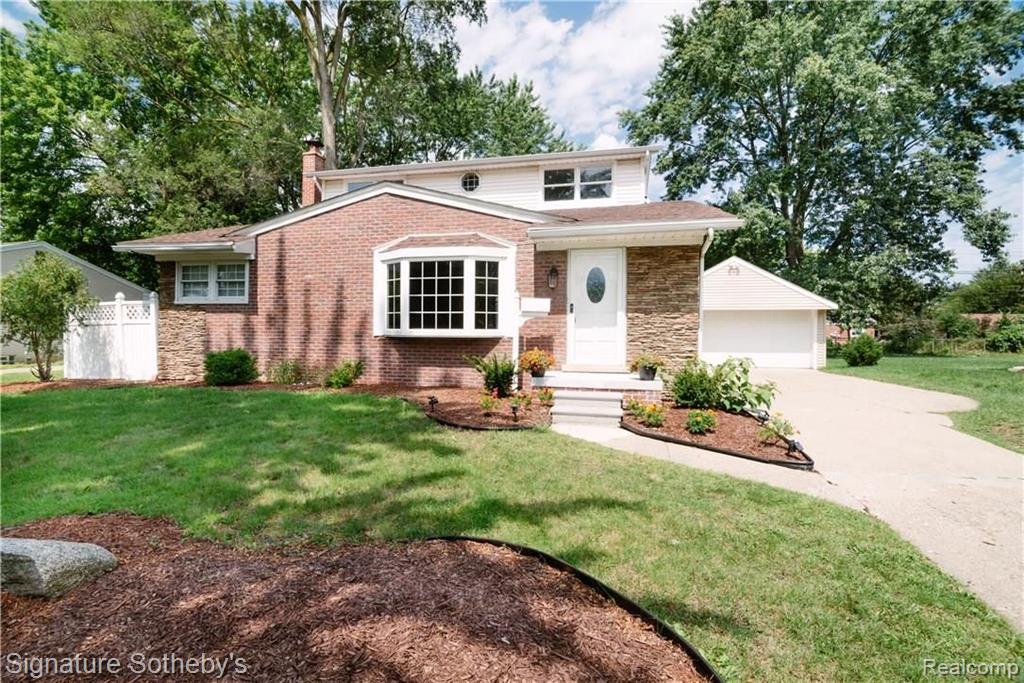230 Winry Drive Rochester Hills, MI 48307 - Photo 1 of 19