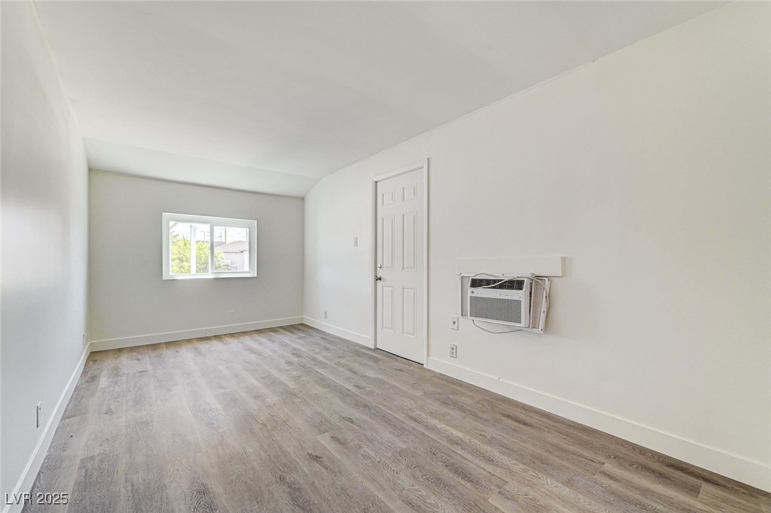 1405 East Bridger Avenue, Unit B Las Vegas, NV 89101 - Photo 19 of 30